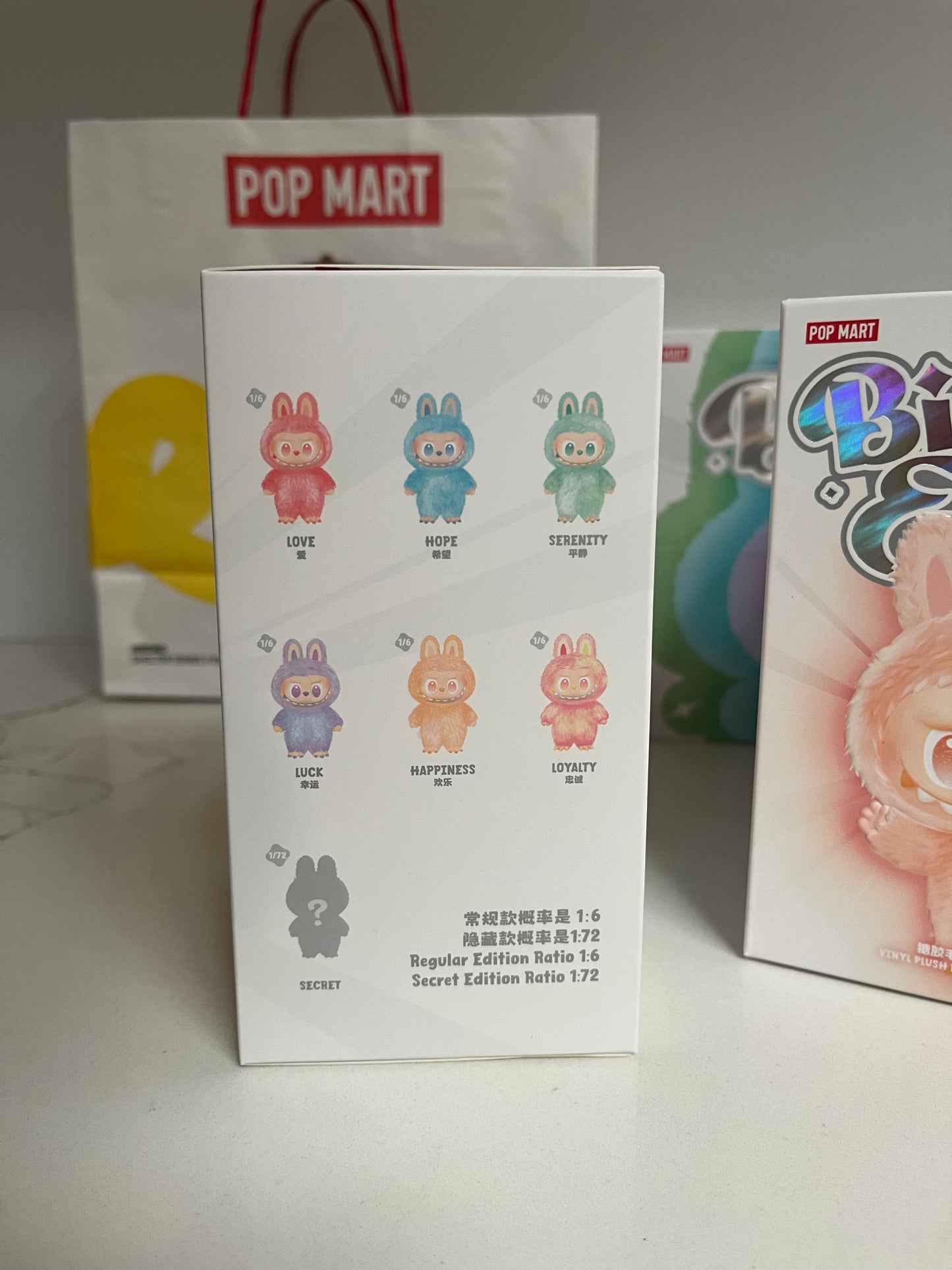 POP MART - BIG INTO ENERGY LABUBU